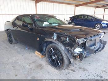  Salvage Dodge Challenger