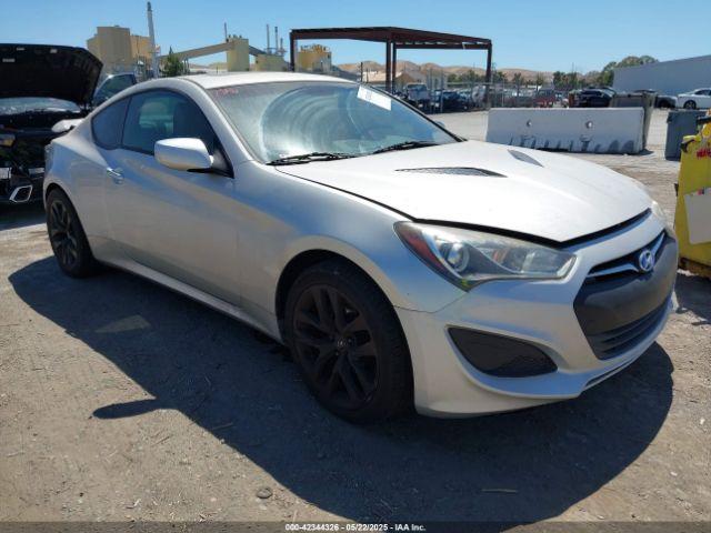  Salvage Hyundai Genesis