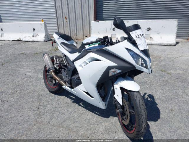  Salvage Kawasaki Ex300