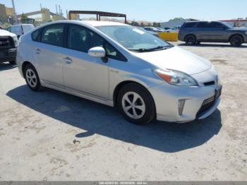  Salvage Toyota Prius