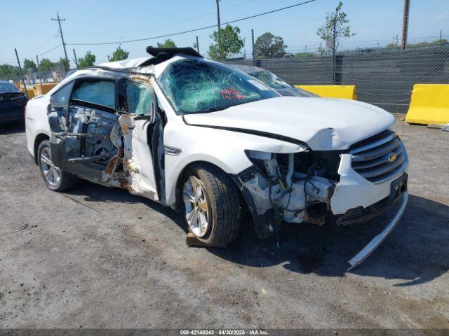  Salvage Ford Taurus