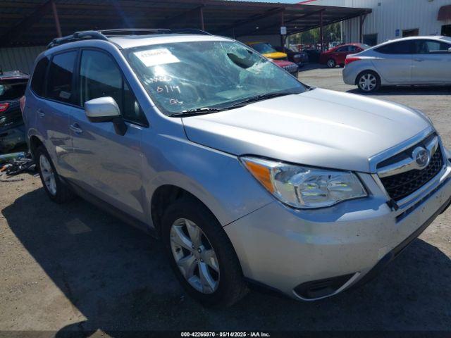  Salvage Subaru Forester