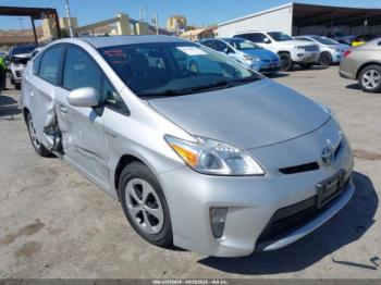  Salvage Toyota Prius