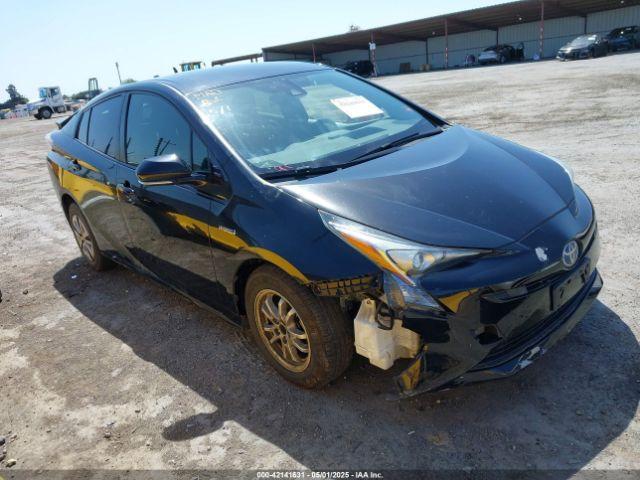  Salvage Toyota Prius