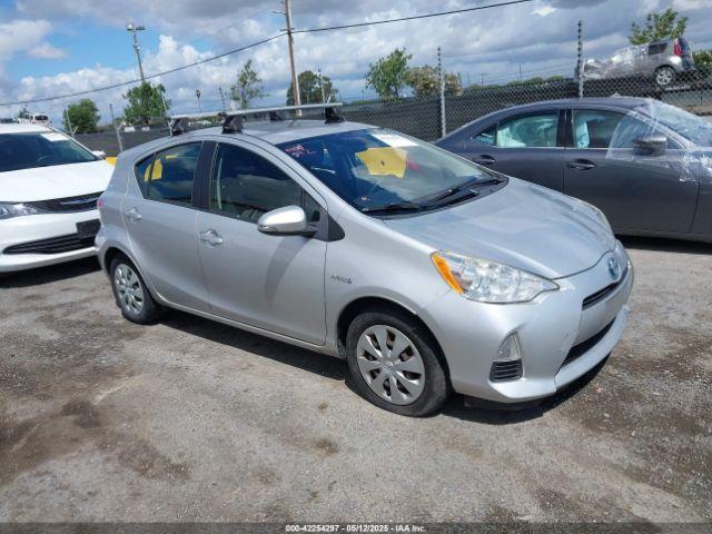  Salvage Toyota Prius c