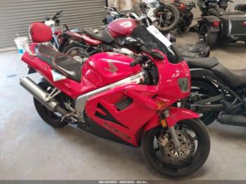  Salvage Honda Vfr750