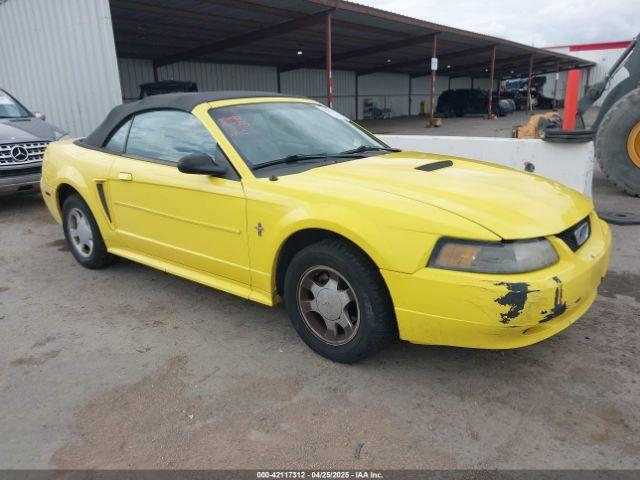  Salvage Ford Mustang