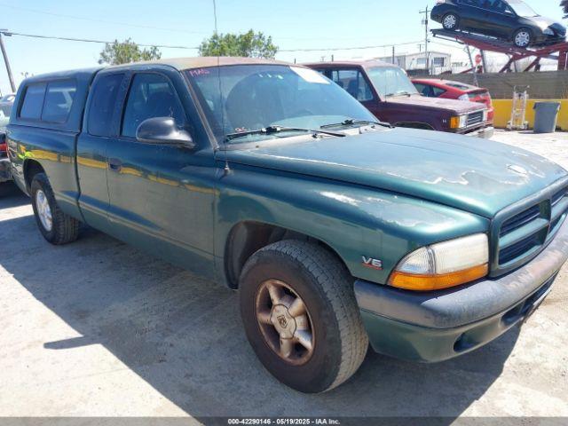  Salvage Dodge Dakota