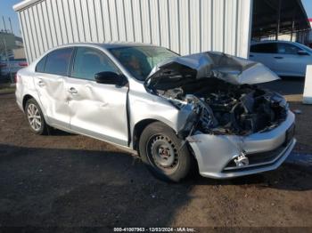  Salvage Volkswagen Jetta