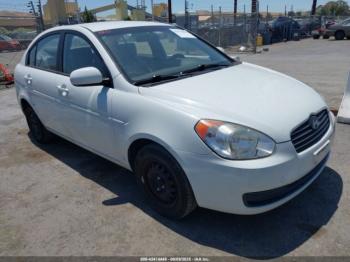  Salvage Hyundai ACCENT