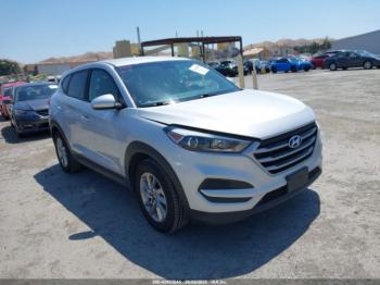  Salvage Hyundai TUCSON