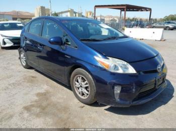  Salvage Toyota Prius