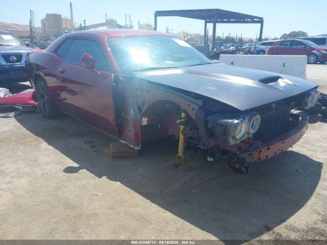  Salvage Dodge Challenger