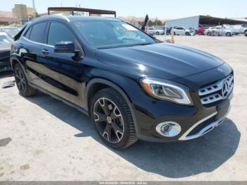  Salvage Mercedes-Benz GLA