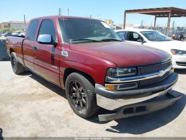  Salvage Chevrolet Silverado 1500