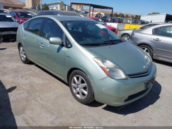  Salvage Toyota Prius