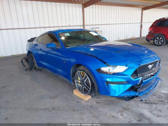 Salvage Ford Mustang