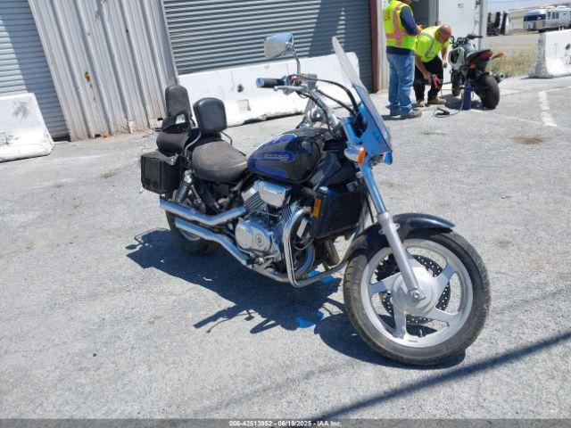  Salvage Honda Vf750