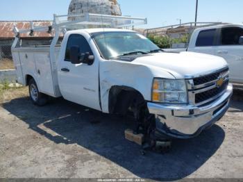  Salvage Chevrolet Silverado 2500