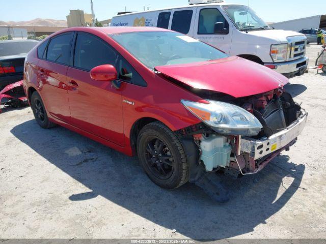  Salvage Toyota Prius