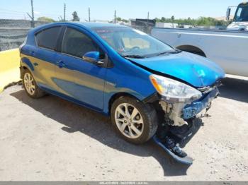  Salvage Toyota Prius c