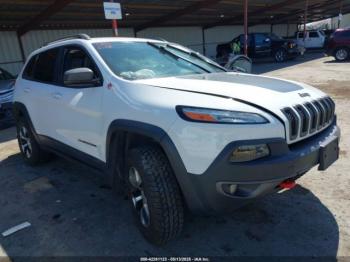  Salvage Jeep Cherokee