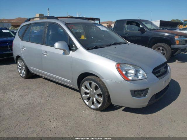  Salvage Kia Rondo