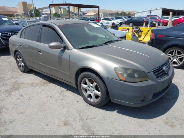  Salvage Nissan Altima