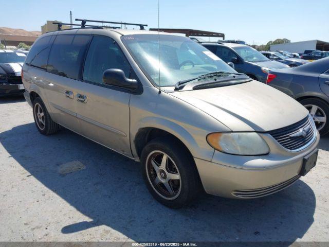  Salvage Chrysler Town & Country