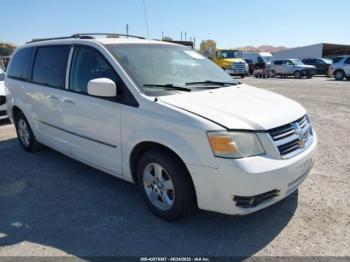  Salvage Dodge Grand Caravan