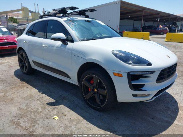  Salvage Porsche Macan