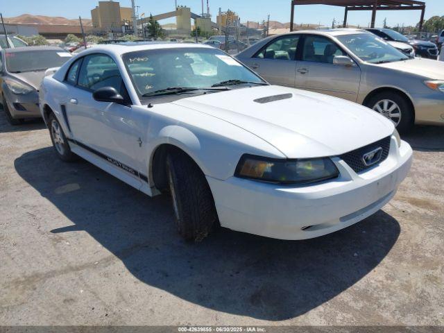  Salvage Ford Mustang