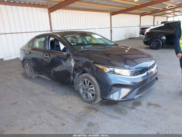  Salvage Kia Forte
