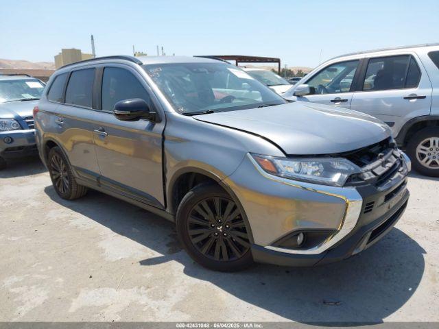  Salvage Mitsubishi Outlander