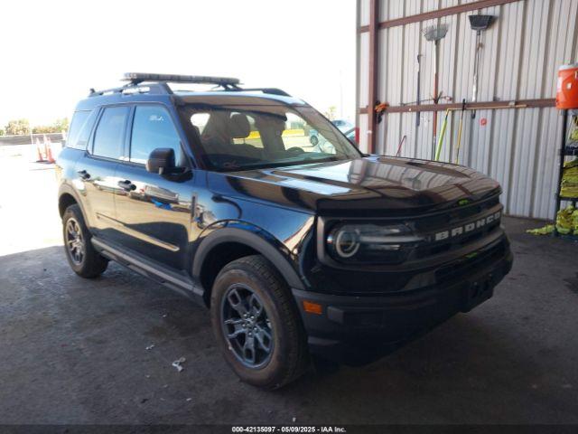  Salvage Ford Bronco