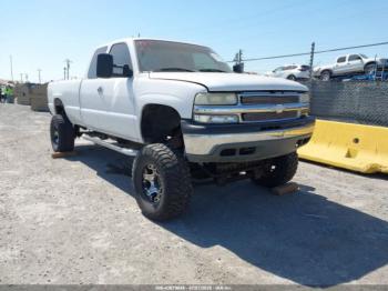  Salvage Chevrolet Silverado 2500