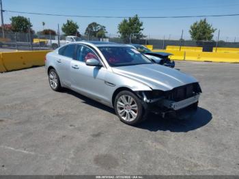  Salvage Jaguar XF