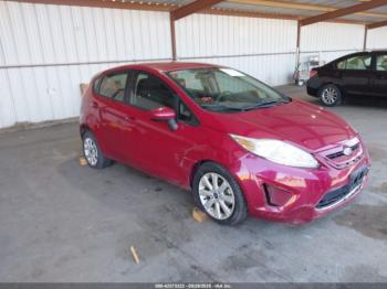  Salvage Ford Fiesta