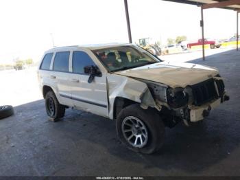  Salvage Jeep Grand Cherokee