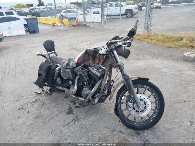  Salvage Harley-Davidson Fxds