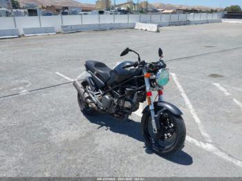 Salvage Ducati M750