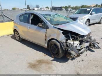  Salvage Toyota Prius c