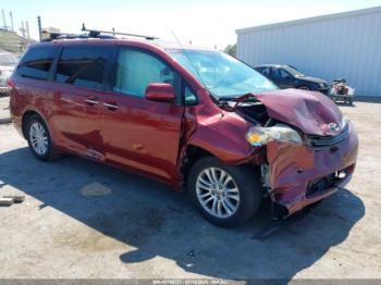  Salvage Toyota Sienna
