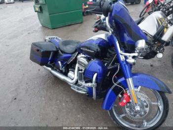  Salvage Harley-Davidson Flhxse