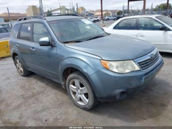  Salvage Subaru Forester