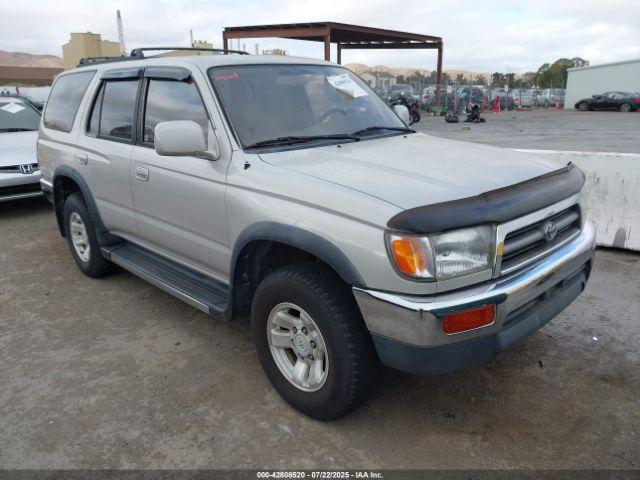  Salvage Toyota 4Runner
