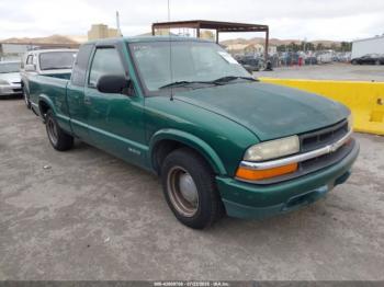  Salvage Chevrolet S-10