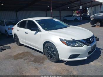  Salvage Nissan Altima