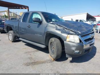  Salvage Chevrolet Silverado 1500
