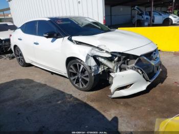  Salvage Nissan Maxima